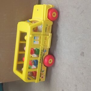#4 VINTAGE 1965 Fisher Price School Bus #192 w/ Figures complete